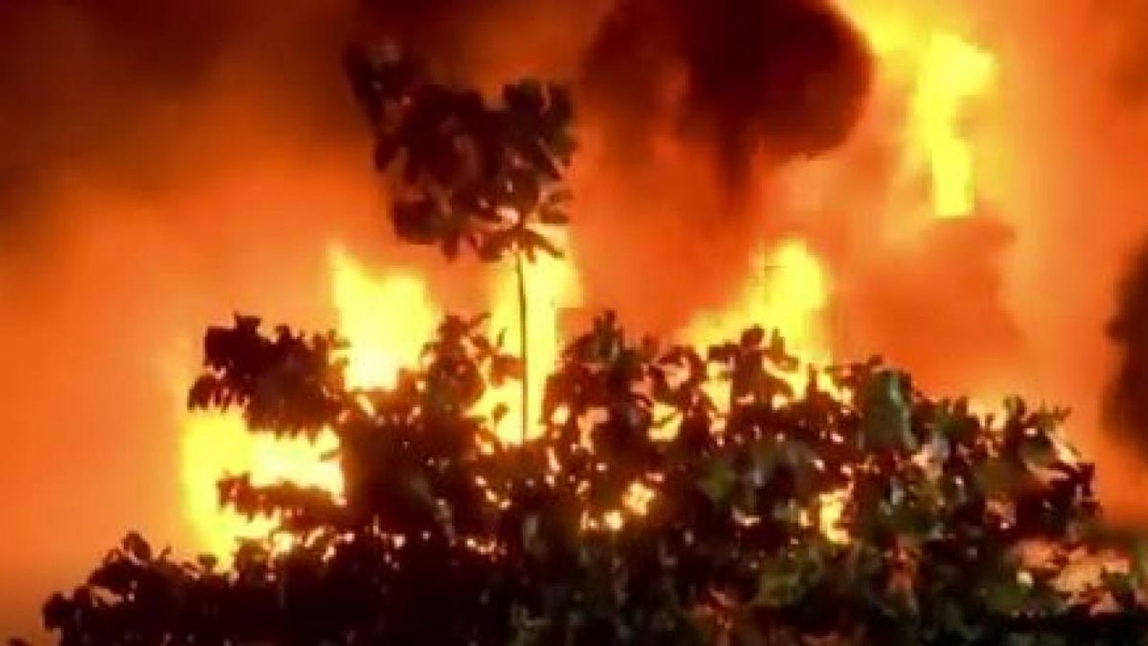 Massive fire breaks out at printing factory in...