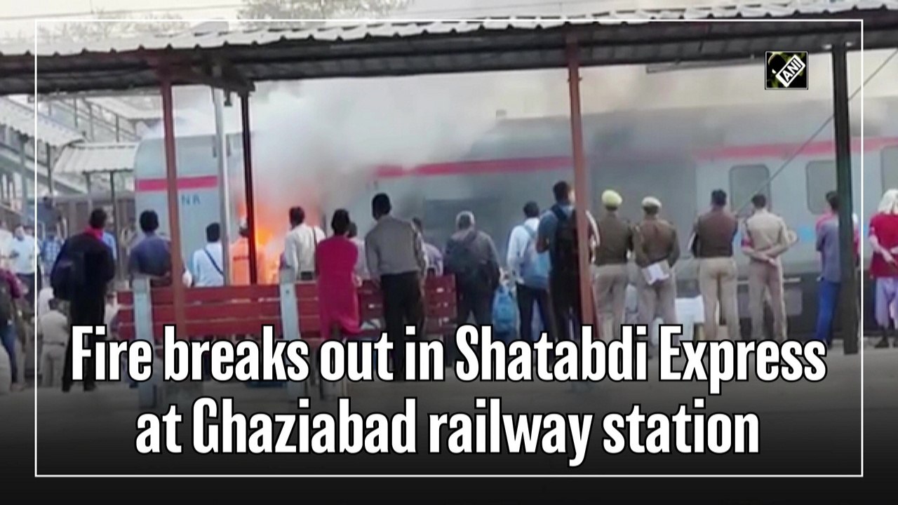 Fire breaks out in Shatabdi Express at Ghaziabad railway station