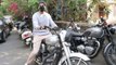 Kartik Aaryan ने दिखाया अपनी बाइक का जलवा; Watch Video | FilmiBeat