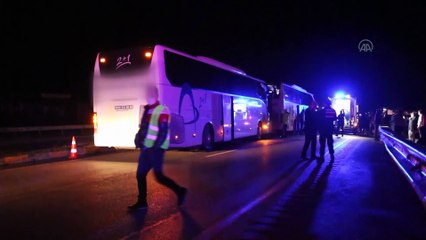 KASTAMONU - 3 aracın karıştığı trafik kazasında 7 kişi yaralandı