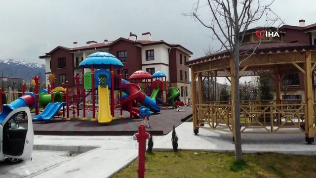 - Göl manzaralı deprem konutlarında yaşam başladı