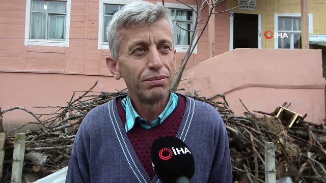 Heyelanda evi yıkılan 8 kişilik aileye kaymakamlık sahip çıktı