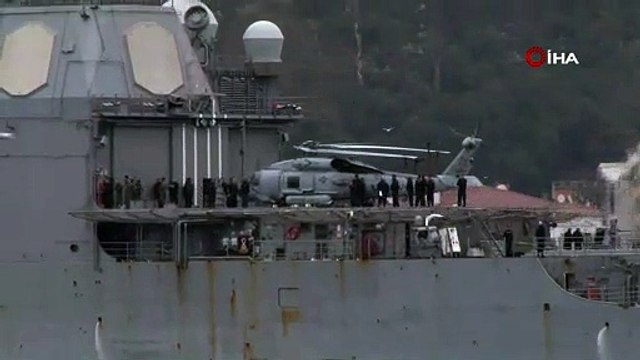 ABD savaş gemisi USS Monterey'in İstanbul Boğazı geçişinde dikkat çeken detay