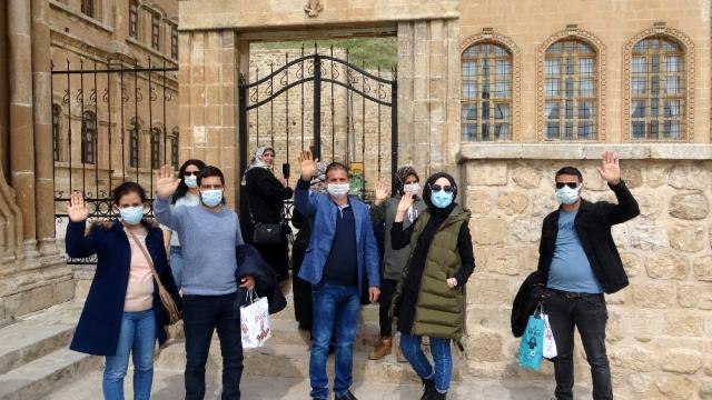 - Mardin'de hafta sonu turist yoğunluğu