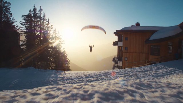 Valentin Delluc se régale sur les toits d'Avoriaz