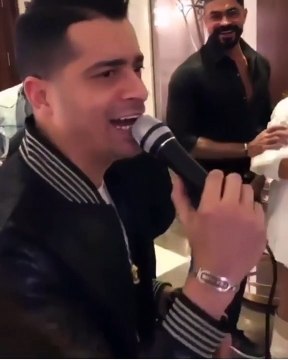 بفستان قصير.. دينا الشربينى تتألق في عيد ميلادها