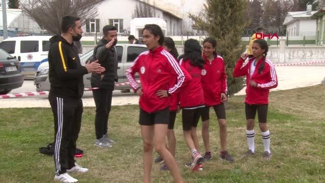 Son dakika haberleri | SPOR İl Karmaları Bölgesel Kros Koşusu Elazığ'da gerçekleştirildi