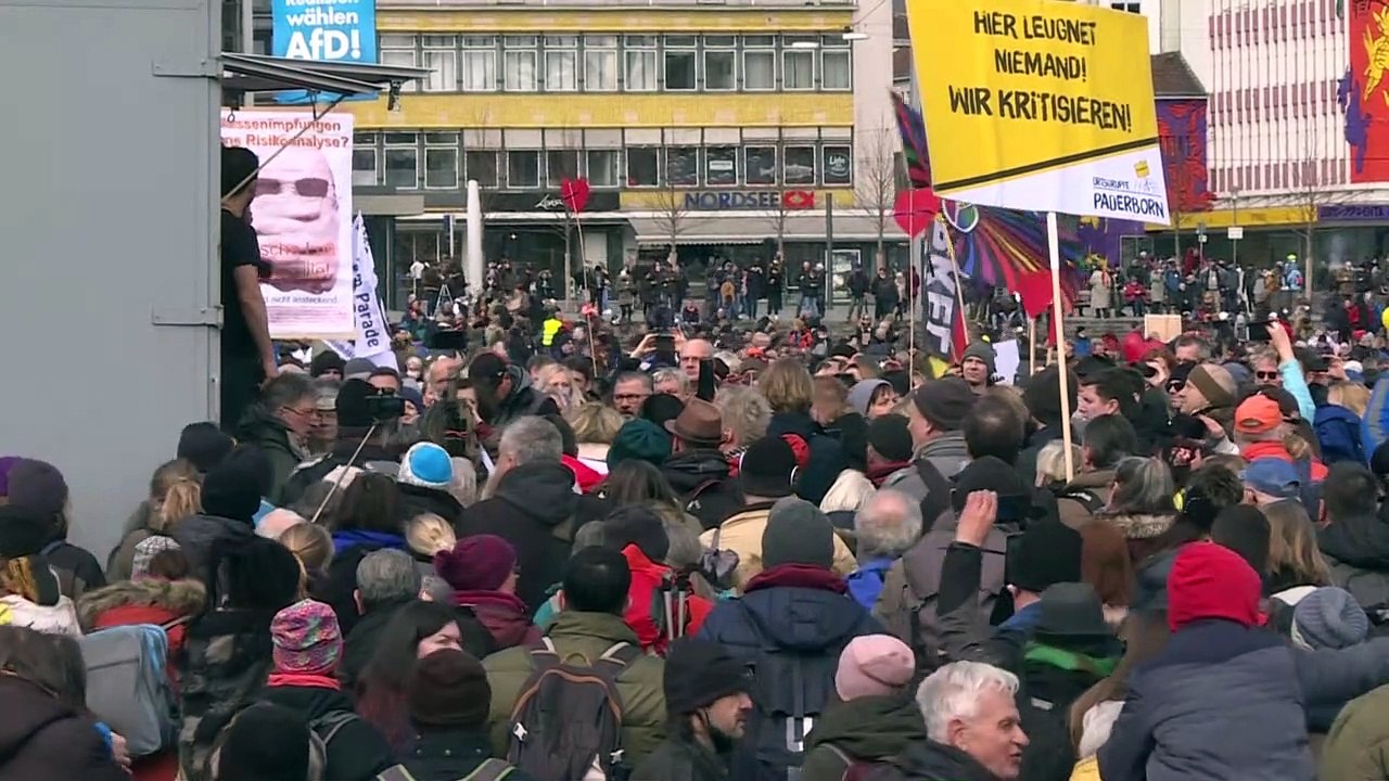 Ausschreitungen bei Querdenker-Protesten in Kassel