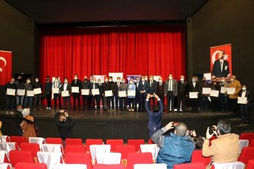 Van'da pandemi sürecinde istihdama katkı sağlayan 43 firmaya teşekkür belgesi verildi