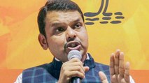 Fadnavis seeks Deshmukh's resign on Param Bir's letter