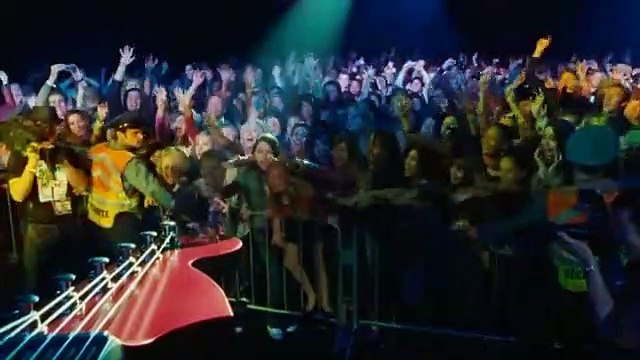 Alvin and the Chipmunks: The Squeakquel - Official Trailer HD