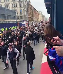 Download Video: Protestas en Londres contra las restricciones ordenadas con la excusa del virus (1)