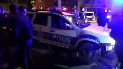 İzmir'de iki ayrı trafik kazası: 2'si polis 4 yaralı