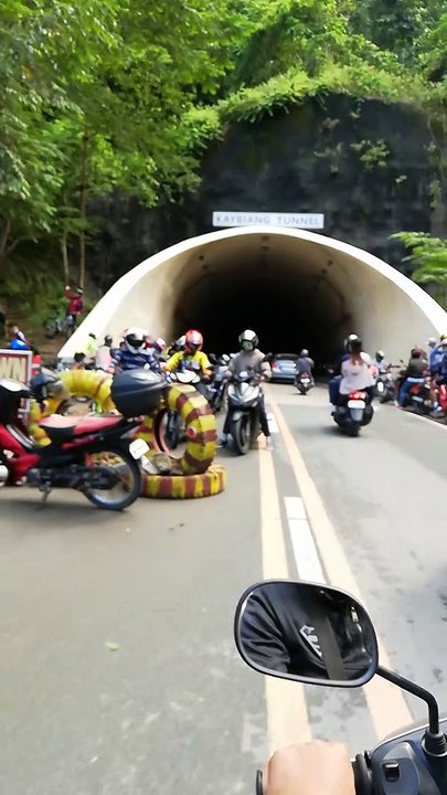 Kaybiang Tunnel Rides