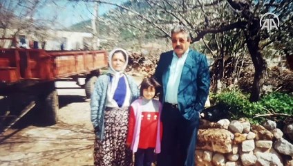 "Alev savaşçıları" şehit babalarından aldıkları bayrağı gururla taşıyor