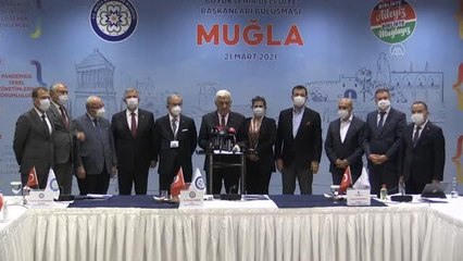 Düzenlenen CHP'li büyükşehir belediye başkanları toplantısı sona erdi