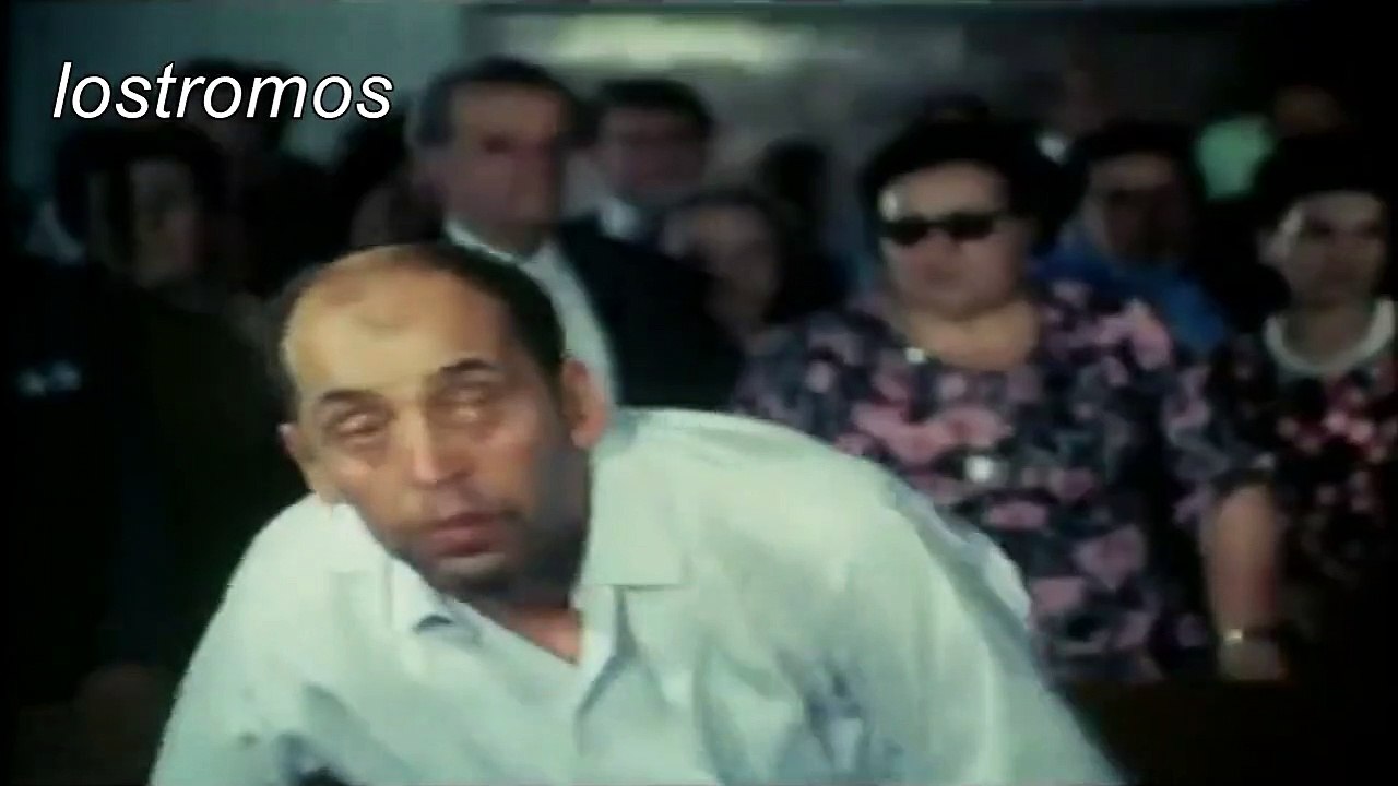 Μούρη να αλλάξεις και όχι δικηγόρο