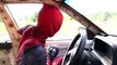 16. SUPERHEROS EPIC BATTLE Spider-man, Venom Destroying Deadpool's Car Người Nhện lên xe