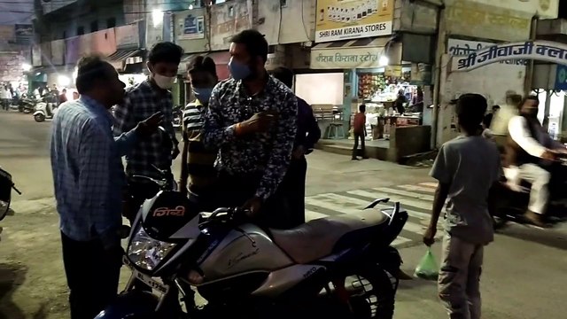 मास्क नही पहनने वालों पर कार्रवाई जारी, चालान के साथ दे रहे समझाइश