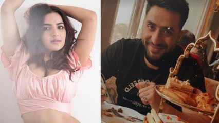 Bigg Boss 14: Jasmin Bhasin की Sexy Photo पर Aly Goni ने Comment कर कहा ये | FilmiBeat