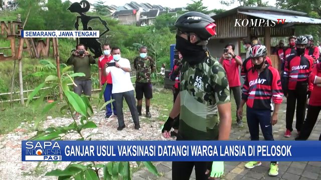Vaksinasi BUMN bagi Warga Lansia dan Pelayan Publik