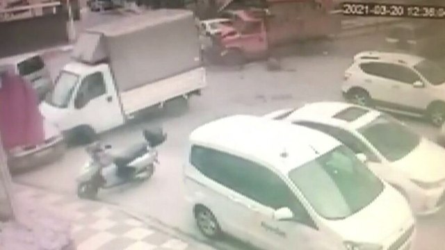Maltepe'de kamyonet dehşeti
