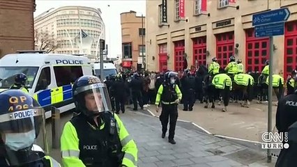 Polis yetkilerini genişleten tasarı protesto edildi