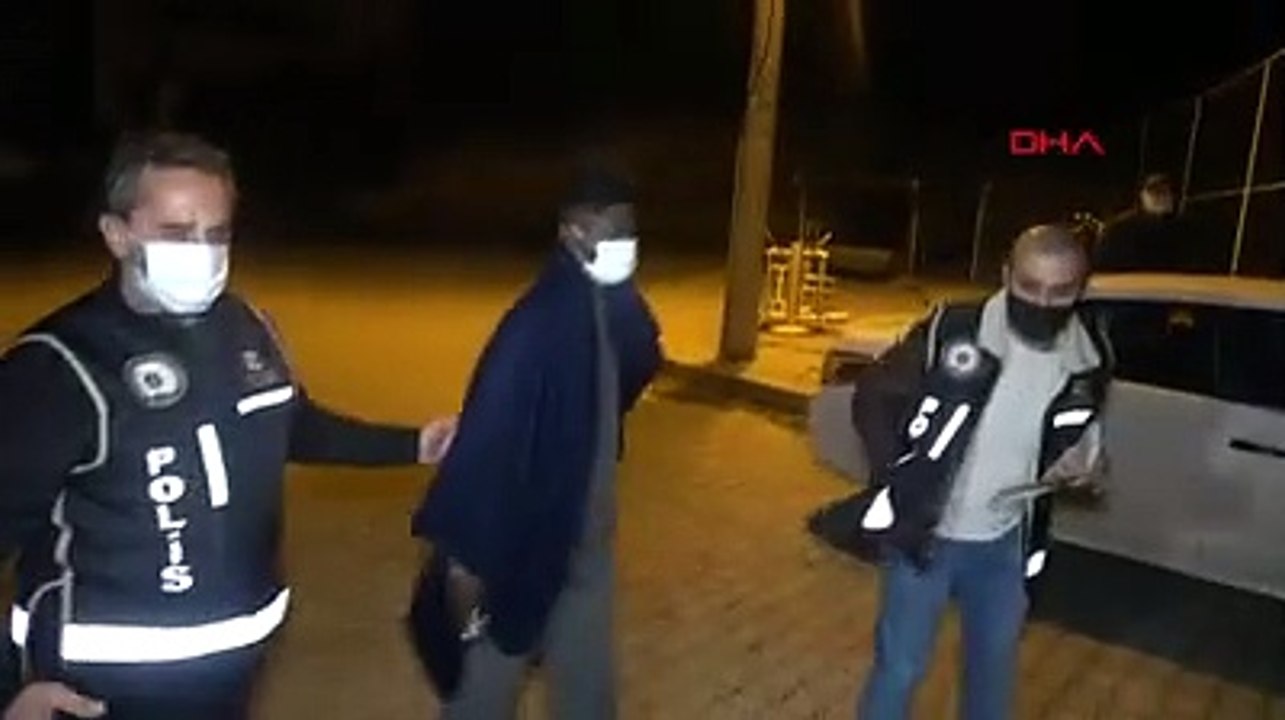 Yunanlılar ölüme terk etti, ot yiyerek hayatta kaldı