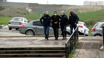 Son dakika haberi! Hatay'da teröristlere evini açan CHP Kırıkhan ilçesi örgütüne kayıtlı olduğu ortaya çıkan Mehmet K. adlı zanlı adliyeye sevk edildi