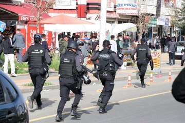 Son dakika haberi | Diyarbakır'da, nevruz kutlamasında gözaltına alınan 81 kişiden 68'i serbest