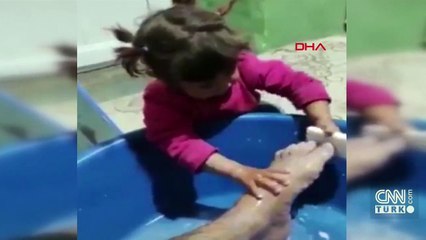 Küçük çocuğa tokat atıp, sigara içirdiği görüntüleri sosyal medyadan paylaştı