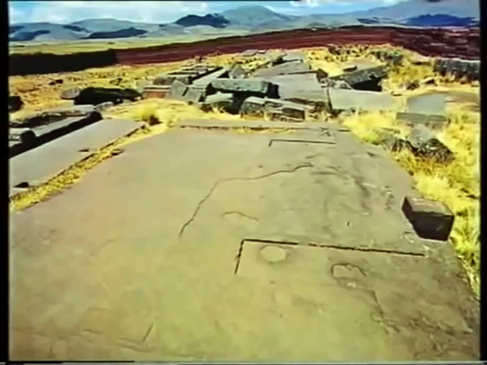 DOSSIER UFO  Dalla preistoria al caso Roswell ad oggi (Documentario)