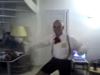 Anniversaire Bilou - Maro a un beau chapeau