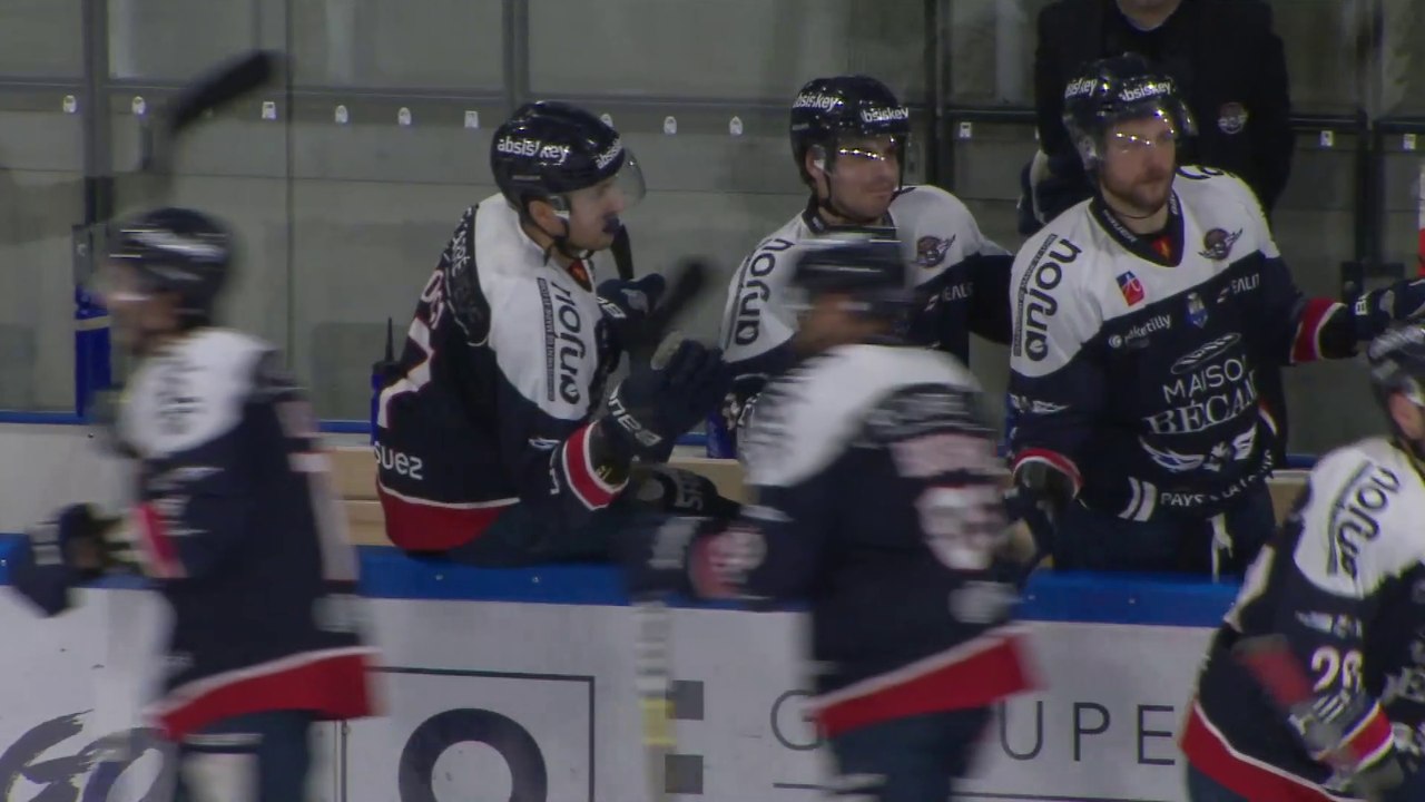 Angers - Chamonix (3-0), le résumé vidéo