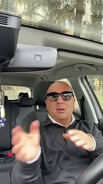 Bi’Bilen Emir Hepoğlu - Videolu Görüş - İstanbul’da mutlaka gidin dediğin bir yer var mı?