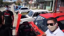 Storia di un'auto leggendaria: a Cuba il club delle Lada