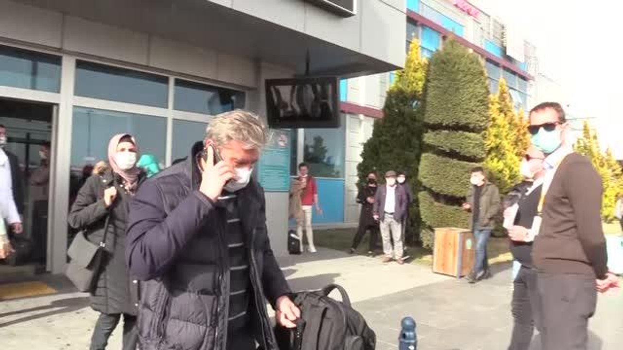 Kayserispor'un prensipte anlaştığı teknik direktör Hamza Hamzaoğlu, kente geldi