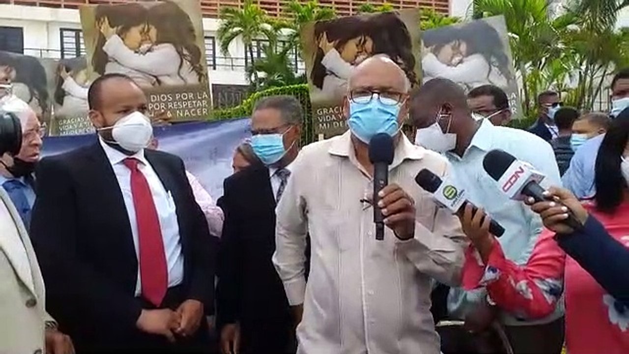 Pastores piden aprobar Código Penal sin las tres causales