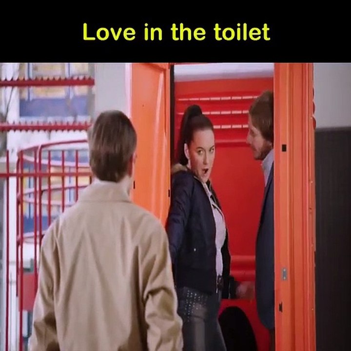 Love in toillet