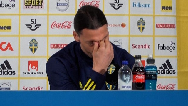 Football : Zlatan Ibrahimovic en larmes pour son retour avec la Suède