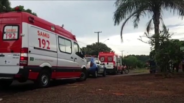 Homem que estaria agressivo é atendido pelas equipes do Samu no Bairro Santa Felicidade