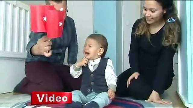 Minik Eymen'in Türk bayrağı sevgisi