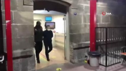 İzmir merkezli FETÖ operasyonunda 116 şüpheli gözaltına alındı