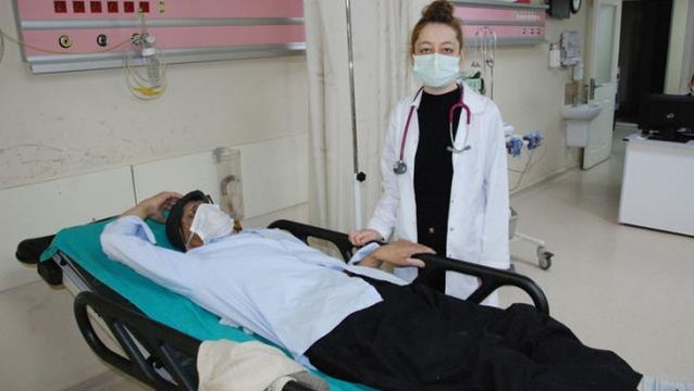 Hasta yakınını uyaran doktorlar dehşeti yaşadı! Saldırgan, Sizi burada delik deşik ederim diyerek tehdit etti