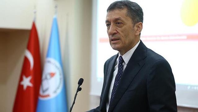 Milli Eğitim Bakanı Ziya Selçuk Uzaktan eğitim mesajı: Salgın bitse de uzaktan eğitim kalıcı olacak