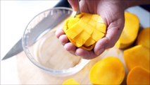 How To Cut A Fresh Mango?