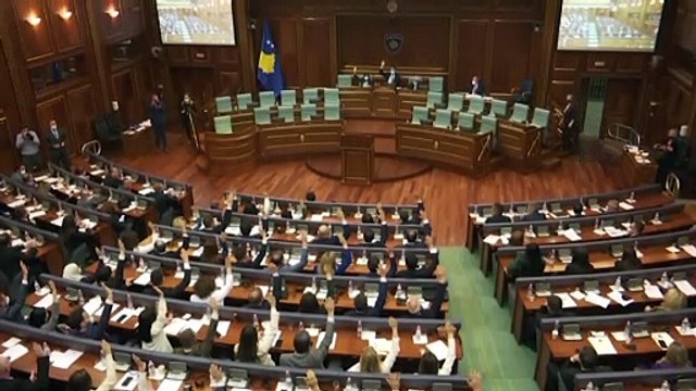 El Parlamento de Kósovo aprueba el Gobierno de Albin Kurti