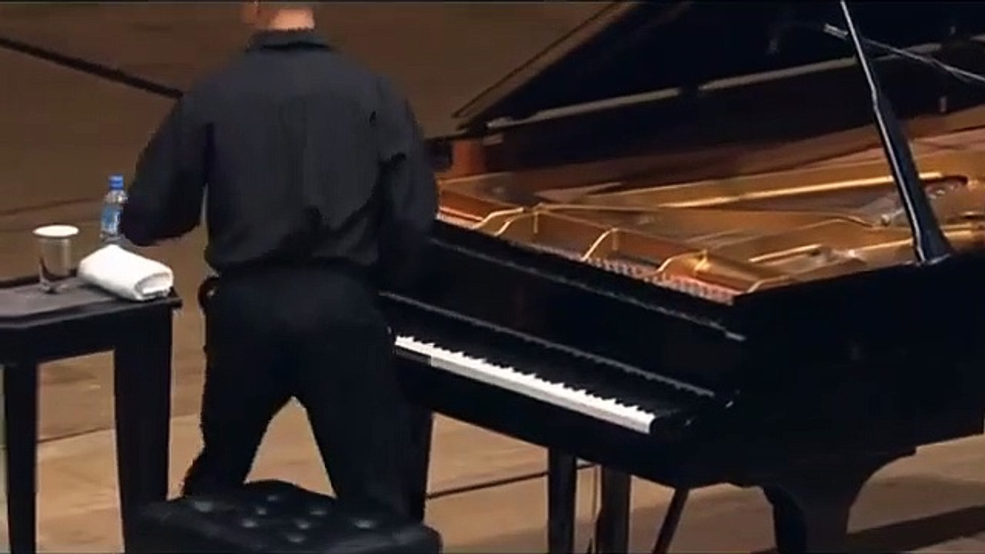 Tokyo Solo - ECM Records