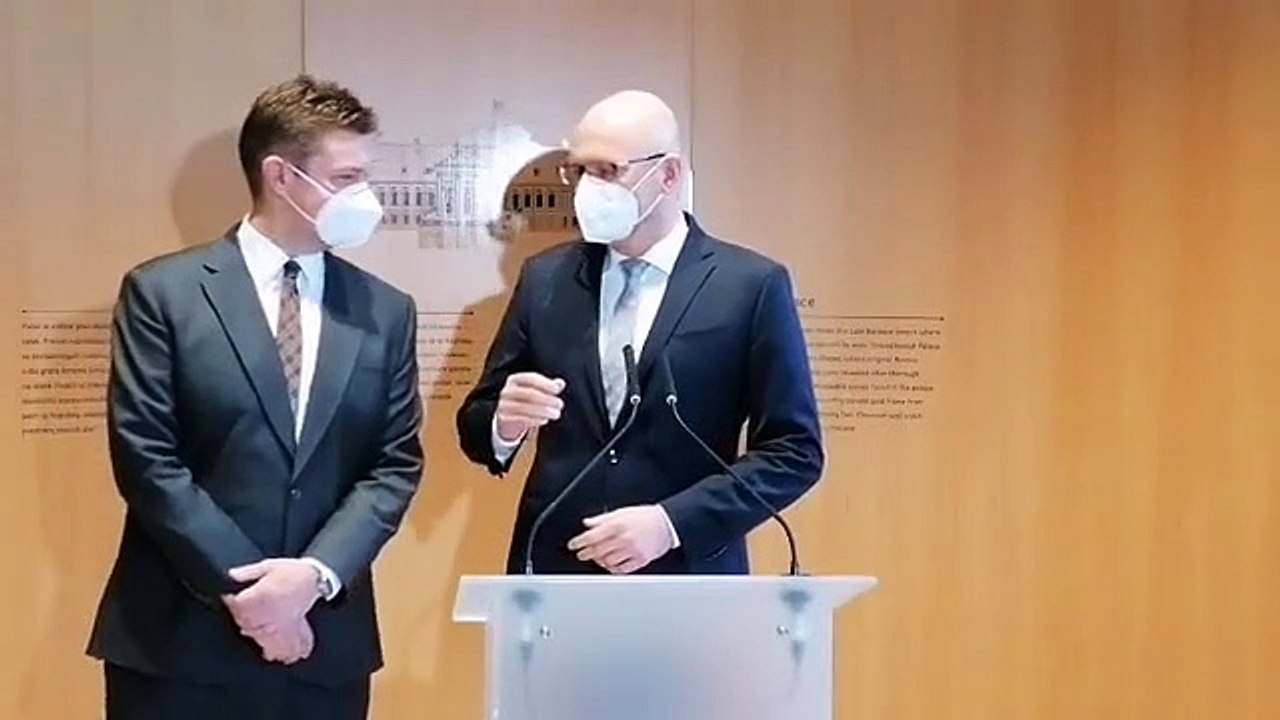 ZÁZNAM: Brífing R. Sulíka a A. Doležala