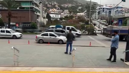 ANTALYA - Cezaevinden izinli çıkarak karısını öldüren hükümlü adliyeye sevk edildi